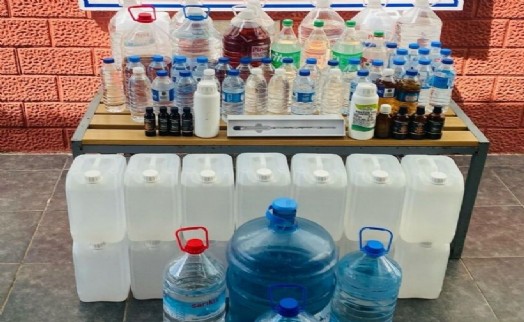 İzmir’de 8 ton kaçak alkol ele geçirildi