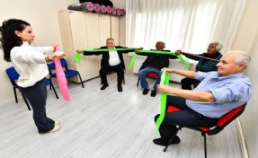 Güzelbahçe Sağlıklı Yaş Alma Merkezi kapılarını açtı