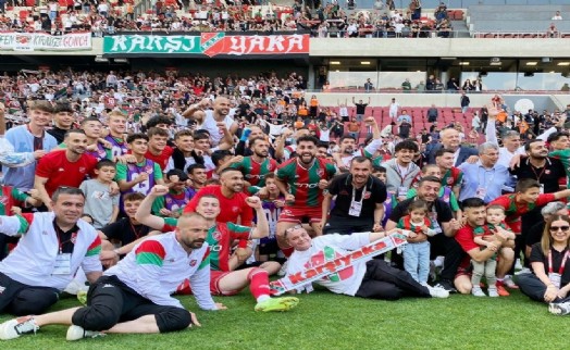 Karşıyaka’dan muhteşem final