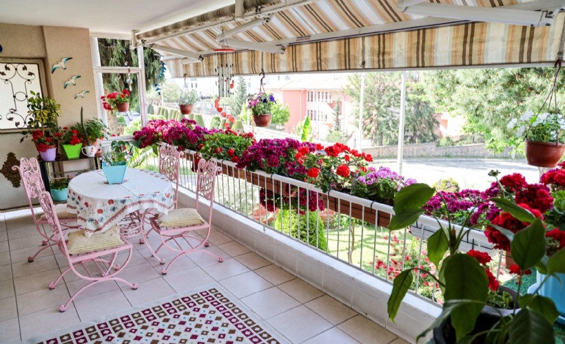 Karşıyaka’nın en güzel balkon ve bahçeleri seçiliyor!
