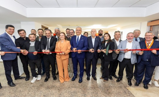 Konak’ta açılış maratonu: İki kütüphane, bir de Mutluluk Kahvesi