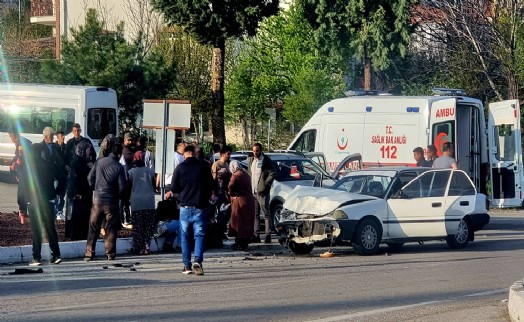 Kütahya’da trafik kazası; 7 yaralı