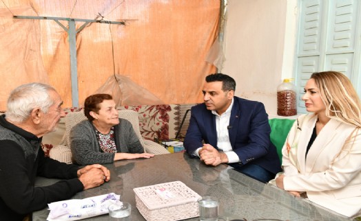 Leyla Teyze’ye bayram sürprizi: Sevgi ve türkülerle dolu ziyaret