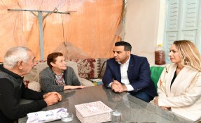 Leyla Teyze’ye bayram sürprizi: Sevgi ve türkülerle dolu ziyaret