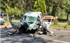 Marmaris'te 4 araç zincirleme kazaya karıştı; 2 ölü, 3 yaralı