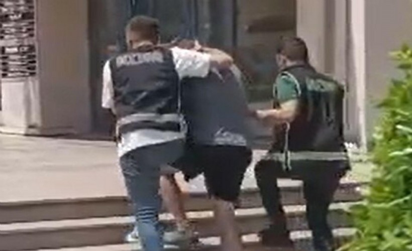 Marmaris’te sahte dövizle alışveriş yapan turist, sınır dışı edildi