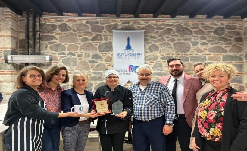 Meslek Fabrikası’nda pastacı sertifikalarını aldılar