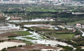 Muğla'da tarım arazileri su altında kaldı
