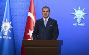 Ömer Çelik'ten 2 Nisan boykotuna destek veren Özel'e tepki