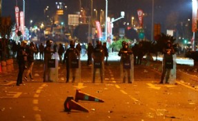Protesto eylemlerinde görev yapan polislere 'ödül parası' yatırıldı