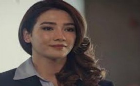 TRT boykot paylaşımı yapan Aybüke Pusat'ı diziden çıkardı