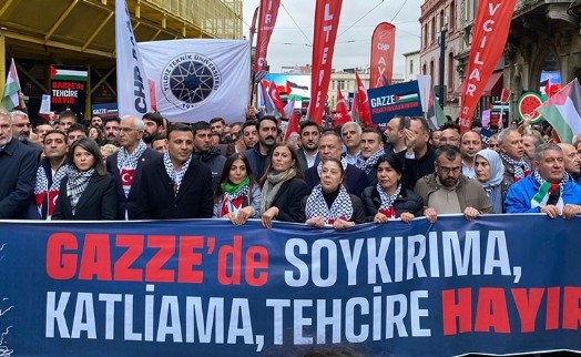 Tüm engellere rağmen CHP, Filistin için Tünel'den Taksim'e yürüyor