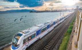 Ulaştırma ve Altyapı Bakanı'ndan açıklama: İZBAN 1 Mayıs'ta ücretsiz