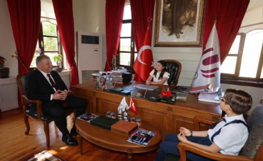 Urla’da geleceğin başkanları projelerini açıkladı