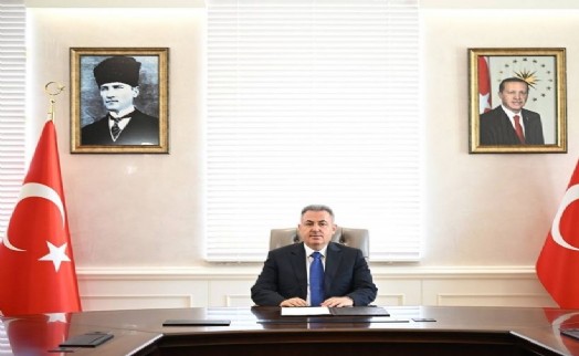 Vali Elban'dan 23 Nisan mesajı: 'Egemenlik kayıtsız şartsız milletindir'
