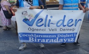 Veli-Der İzmir'den öğretmen sürgünlerine tepki: 'Atamalar iktidar kadrosu lehine'