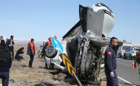 Yollar kan gölüne döndü: Üç günde 27 kişi öldü!