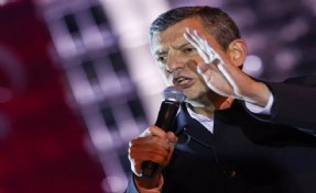 Özgür Özel o haberlere ateş püskürdü: 'İzmir mitinglerini iptal etti' ne demek! Tesis açmanın zamanı mı?