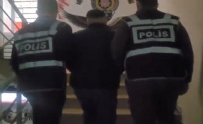 13 ayrı suçtan aranan şüpheliye hırsızlıktan suçüstü