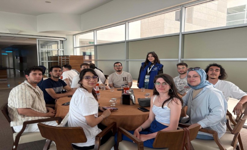 'Anneden Evlada Bir Dokunuş' projesiyle gurbet ve evlat hasretini bir sofrada dindirdiler