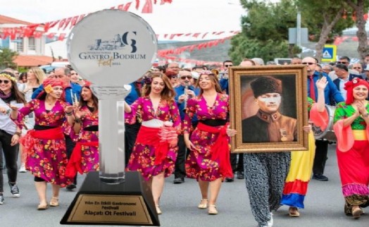 14. Alaçatı Ot Festivali, Gastro Bodrum’da 'Yılın En Etkili Gastronomi Festivali' seçildi