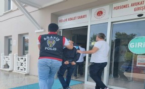 AK Parti İlçe Başkanlığı'na taşla saldıran şüpheli tutuklandı