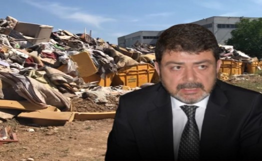 AK Partili Atmaca'dan Başkan Işık'a 'çöp' tepkisi: '1 yılda Gaziemir‘i sürüklediği uçurumun sonu görünmüyor'