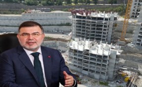 AK Partili Saygılı'dan Başkan Tugay'a 'konut' çıkışı: 'Parasını aldığınız evleri bitirin'