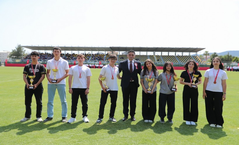 Aliağa'da 19 Mayıs ruhu