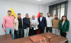 Aliağaspor FK şampiyonluk kupasını aldı