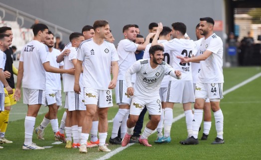 Altay galibiyetle lige veda etti