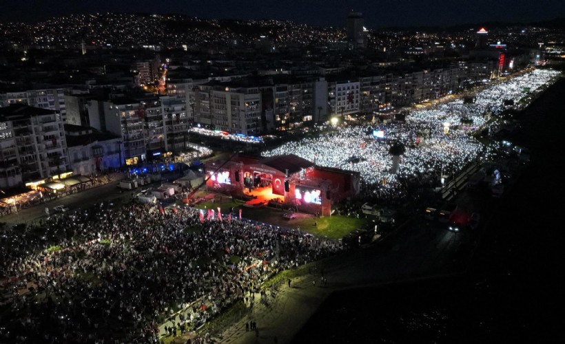 Aslanoğlu'ndan 'teşekkür' paylaşımı: Tarih yazıldı