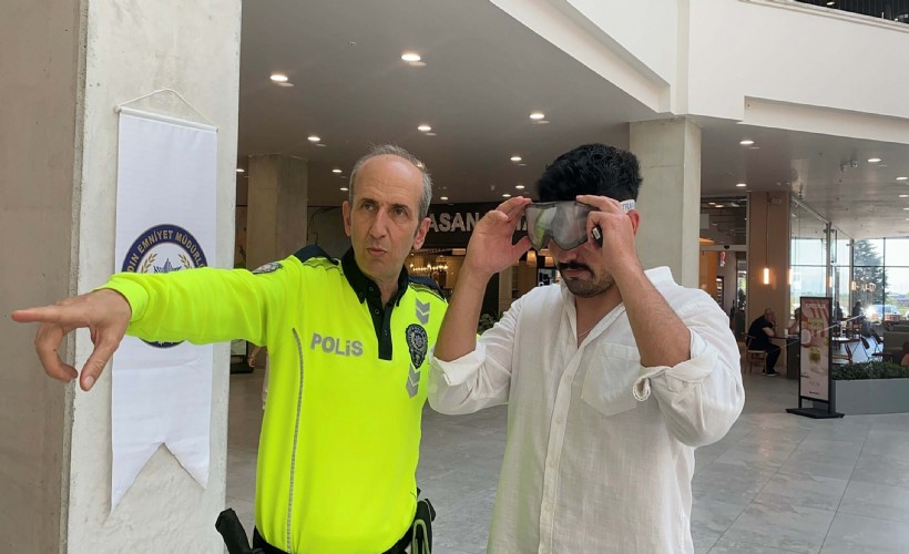 Aydın’da vatandaşlara alkol gözlüğü ile yeni alkol test cihazı deneyimi yaşatıldı
