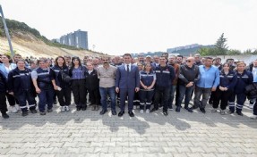 Başkan Önal, şantiyede işçilerle buluştu