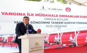 Başkan Tugay'dan yangınlarla ilgili önemli açıklama: 'Uçak almaya yetkimiz yok'