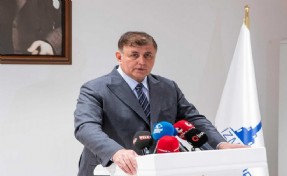 Başkan Tugay’dan Erdoğan’a ‘yerel yönetimler’ yanıtı: Tarihi bir hata!