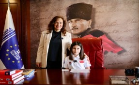 Başkan Ünsal, çocuk başkana verdiği sözü tuttu: Satranç turnuvaları başlıyor!