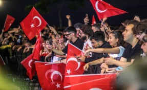 Bayraklı’da gençler Gençlik ve Spor Festivali’nde buluştu