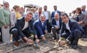Buca Belediyesi hainlere inat serayı yeniden ekti