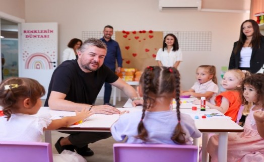 Buca’da anne babaların yüzlerini güldüren eğitim hizmeti
