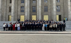 CHP İzmir İl Örgütü Ankara'da! 'Lider'e tam destek!