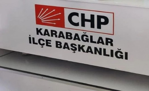 CHP Karabağlar’da kriz sürüyor: İki isim daha istifa etti