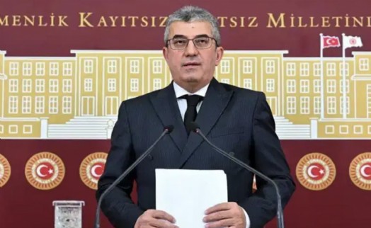CHP'li Günaydın'dan İBB operasyonuna tepki: 'Sizi tanıyor, amacınızı biliyoruz'