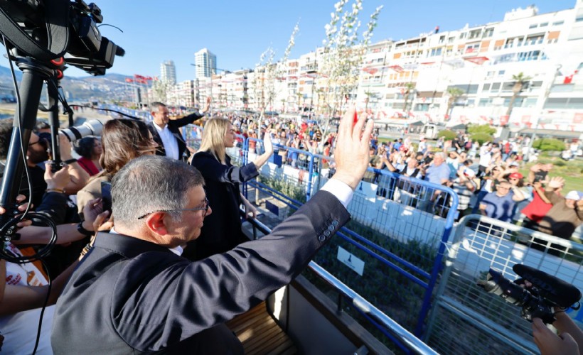 CHP lideri Özel 1881 Atatürk vapuruyla Gündoğdu'ya geldi