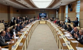 CHP ve Yeni Yol Partisi milletvekilleri komisyonu terk etti