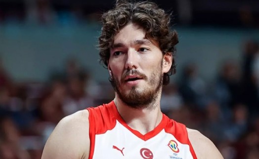 Cedi Osman'ın 19 Mayıs paylaşımı Yunanlıları çıldırttı
