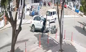 Cip ile motosikletin çarptığı kaza kamerada; 2 yaralı