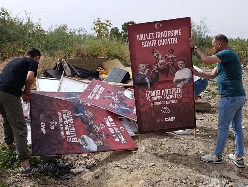 Efes Selçuk'ta 'afiş' krizi; CHP'nin 19 Mayıs mitingi afişleri toplatıldı