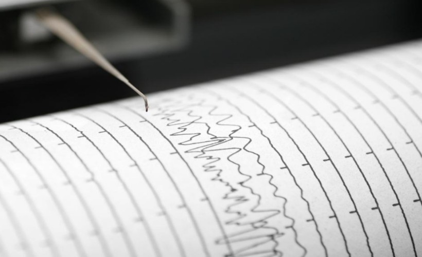 Ege Denizi'nde 4,9 büyüklüğünde deprem