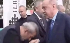Erdoğan’ın elini öpen Yavuz Bingöl sosyal medyada gündem oldu